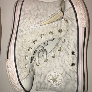 White with silver detail converse size 5Y/ 6 1/2